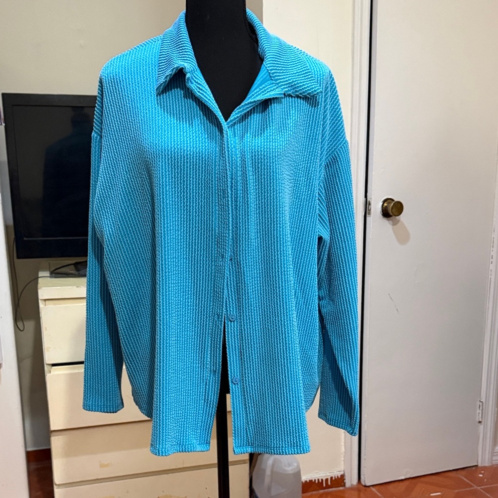 Fashion Nova Blue Ribbed Button-Up Top
